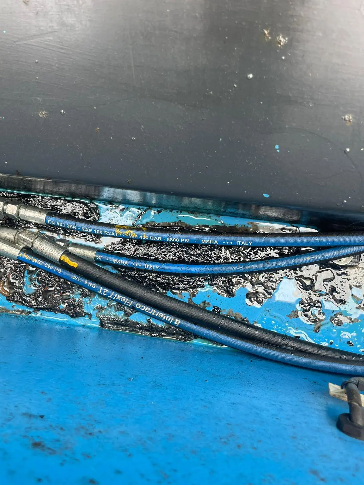 Maintenance-and-Repair-Leaking-Hydraulic-System